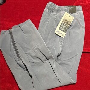 Lululemon pace breaker pant regular length - faded blue color -new with tag